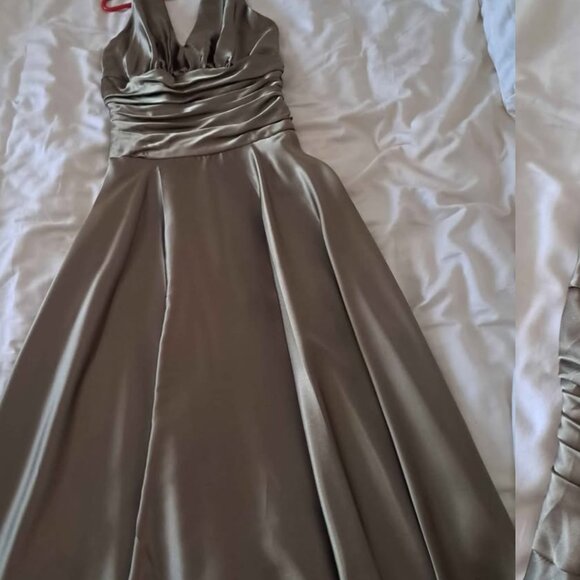 Jessica McClintock Dresses & Skirts - Jessica McClintock Evening/prom dress